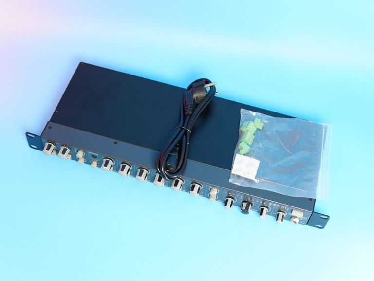 Дешево Hill Audio ZPR2620v2 з ломбарду