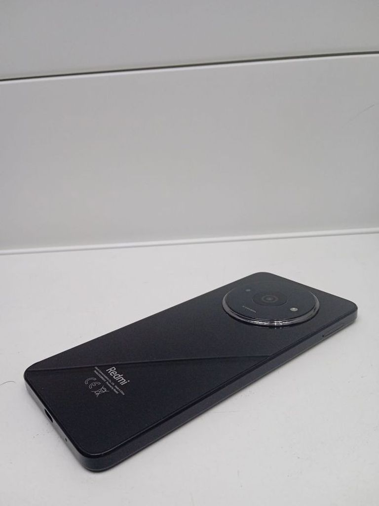 Дешиво Xiaomi redmi a3 3/64gb с ломбарда