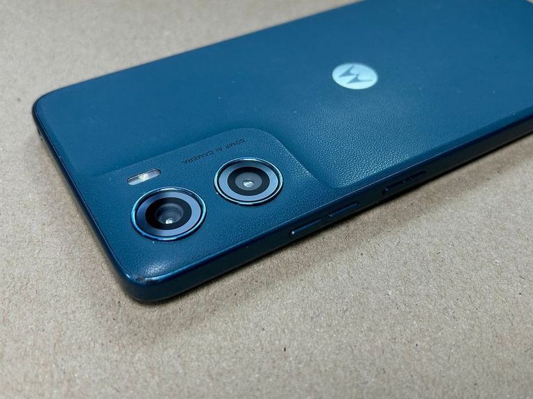 Дешево Motorola moto g06 power 4/256gb з ломбарду