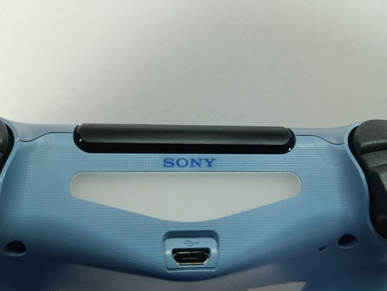 Дешево Sony dualshock 4 v2 з ломбарду