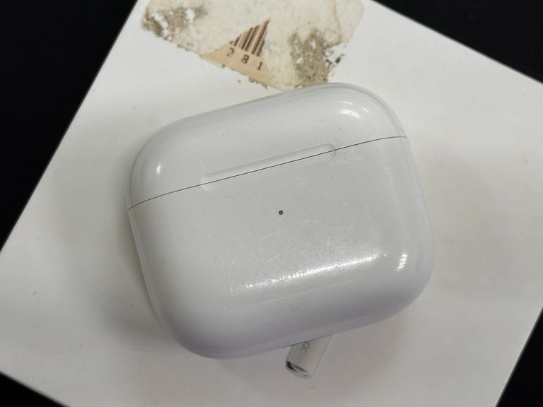 Купить Apple airpods 3rd generation Б/У