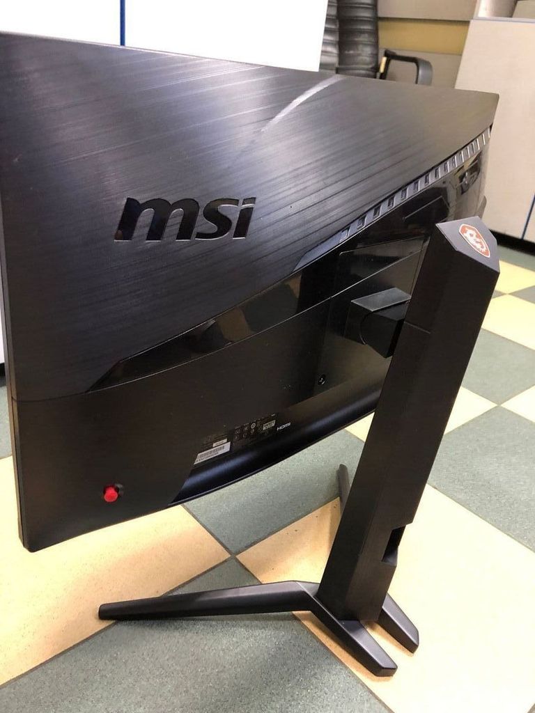 MSI Optix MAG241C Код:01-200919864. Изображение 6