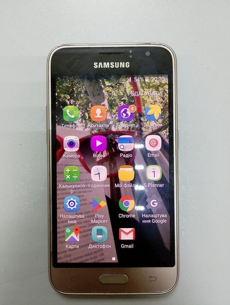 Купить Samsung galaxy j1 j120h Б/У