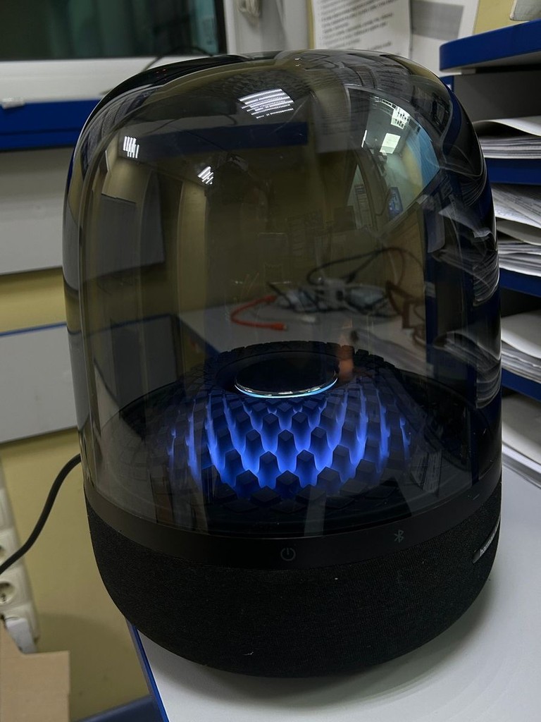 Купить Harman/Kardon aura studio 4 Б/У