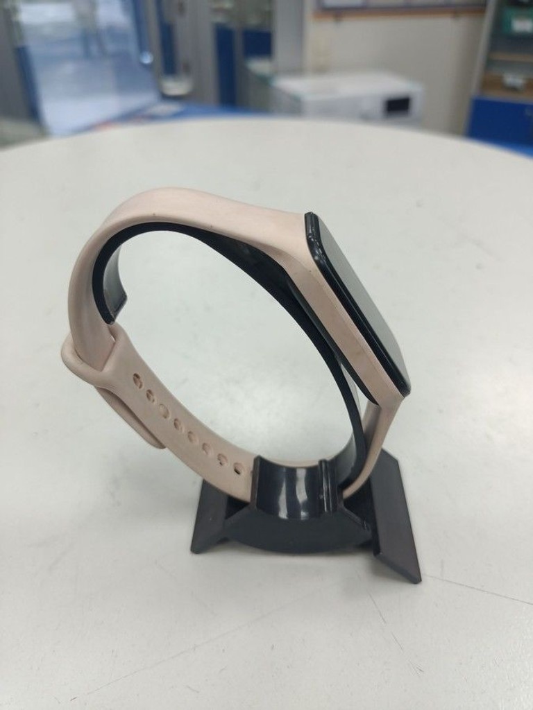 Дешиво Xiaomi mi smart band 8 с ломбарда