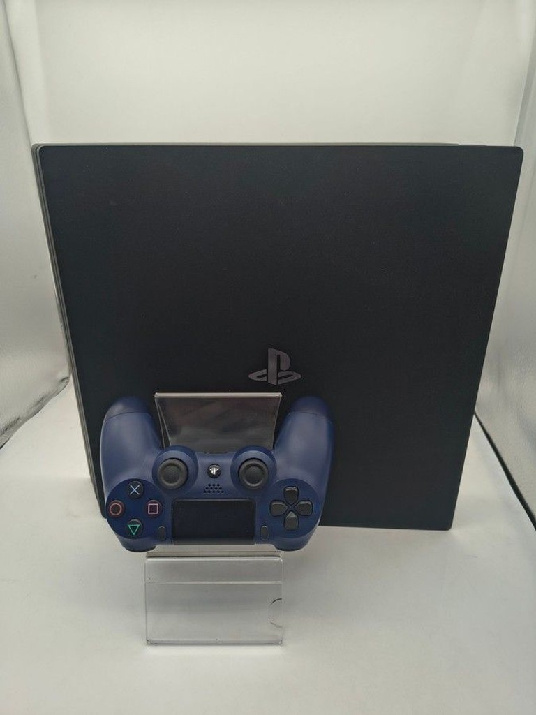 Купити Sony playstation 4 pro 1tb Б/У