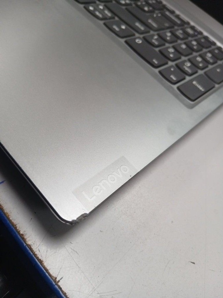 Дешево Lenovo 15/core i3-1115g4 ddr4/8gb ddr4/hdd *відсутній/ssd 500 gb/*інтегрована з ломбарду