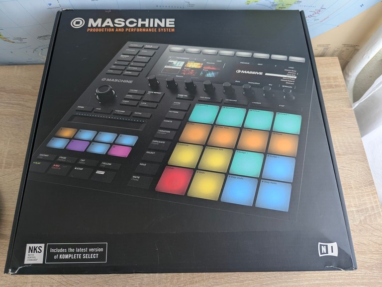 Купити Native Instruments Maschine MK3 Б/У