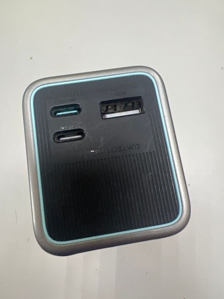 Дешиво Sbs Ttbb20000Fastk 20000mah с ломбарда