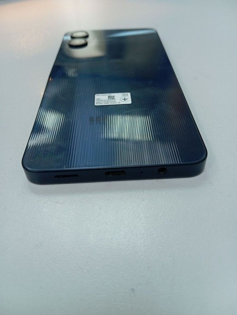 Samsung galaxy a06 4/128gb Код:01-200975740. Зображення 7