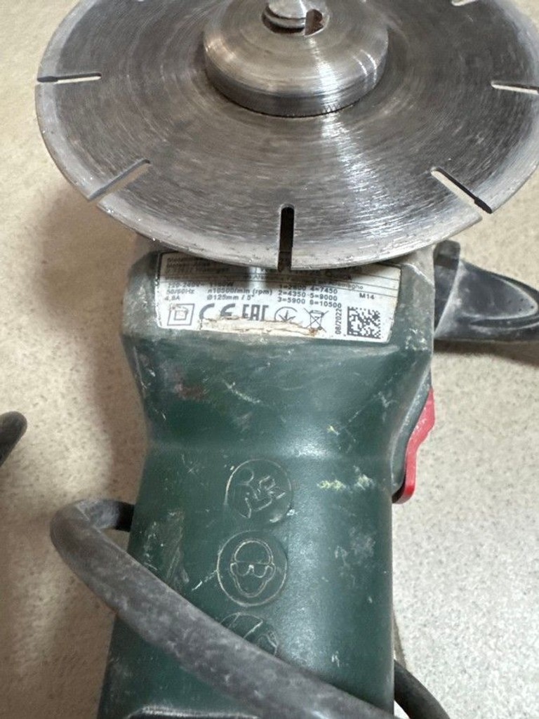 Дешиво Metabo wev 11-125 quick с ломбарда