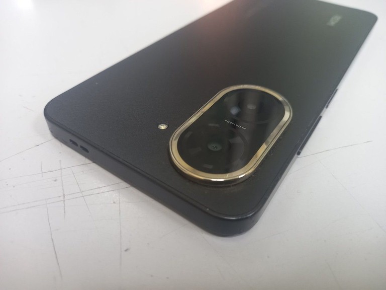 Дешево Xiaomi redmi a5 3/64gb з ломбарду