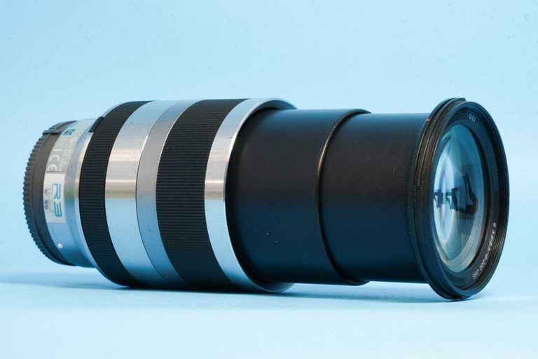 Sony 18-200mm f/3.5-6.3 OSS Код:null. Изображение 5