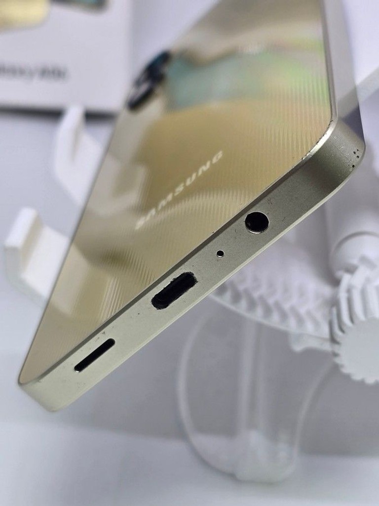 Samsung galaxy a06 4/128gb Код:01-200981705. Изображение 7