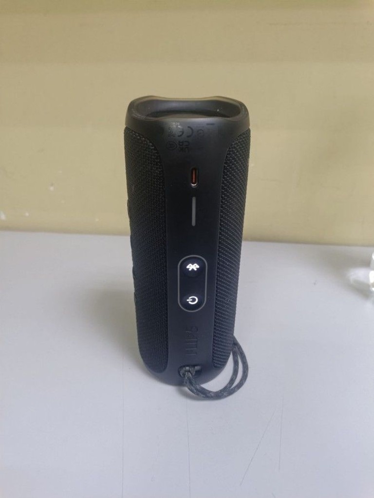 Дешево Jbl flip 5 з ломбарду