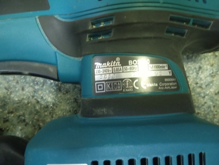 Оголошення Makita BO3710 Б/У