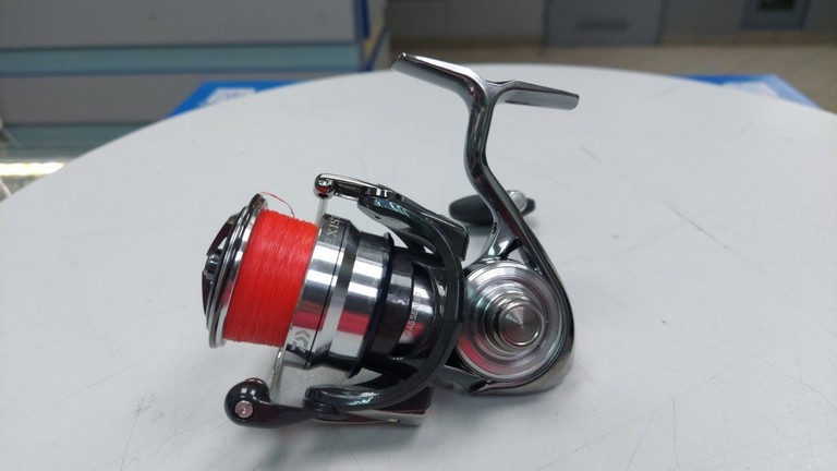 Оголошення Daiwa 18 Exist LT / 3000D-C (10100-305) Б/У