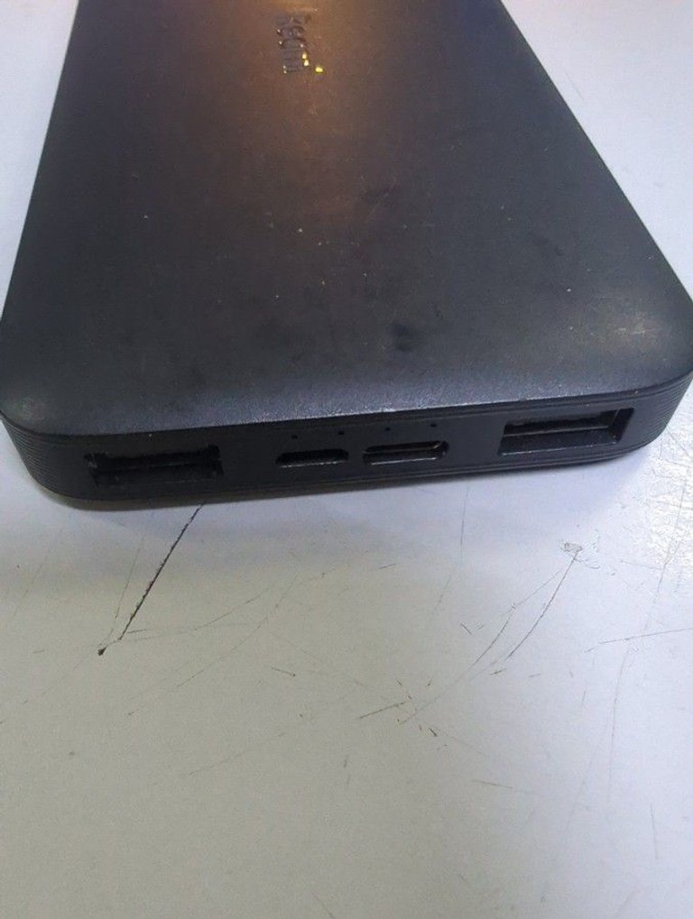 Дешево Xiaomi redmi power bank 10000mah / vxn4286, pb100lzm, vxn4266 з ломбарду
