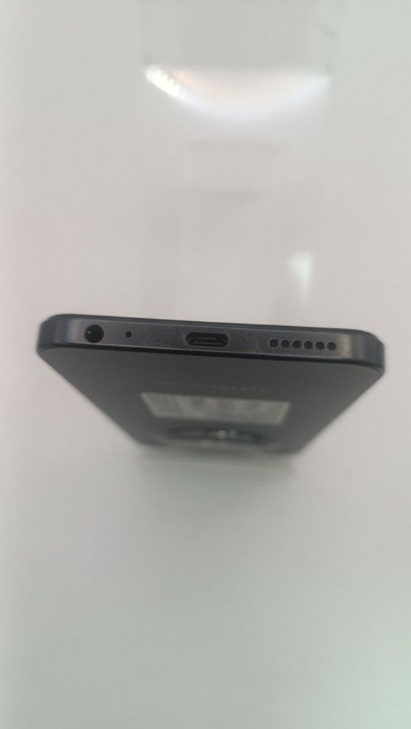 Дешево Tecno spark 30c kl5n 8/256gb з ломбарду
