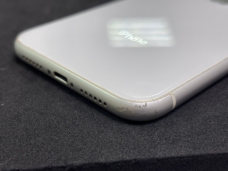 Apple iphone xr 64gb Код:01-201019227. Зображення 5