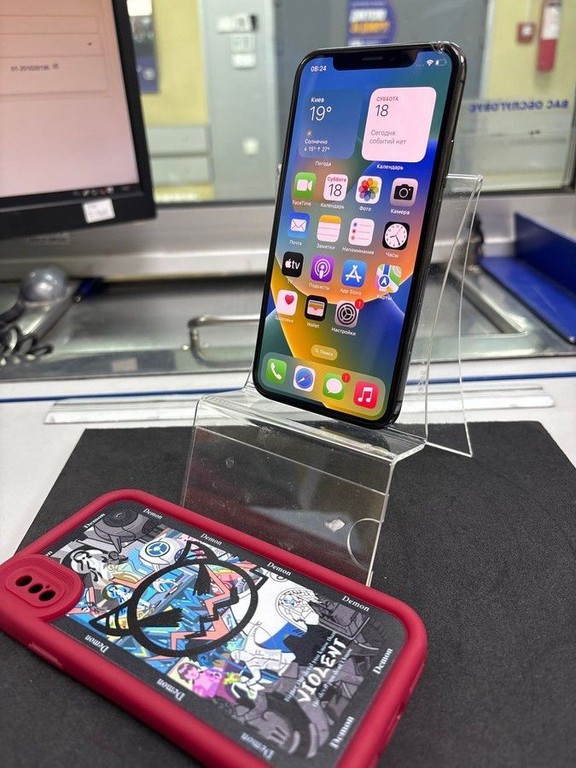 Купить Мобильный телефон Apple iphone x 64gb дешиво в магазине Б/У