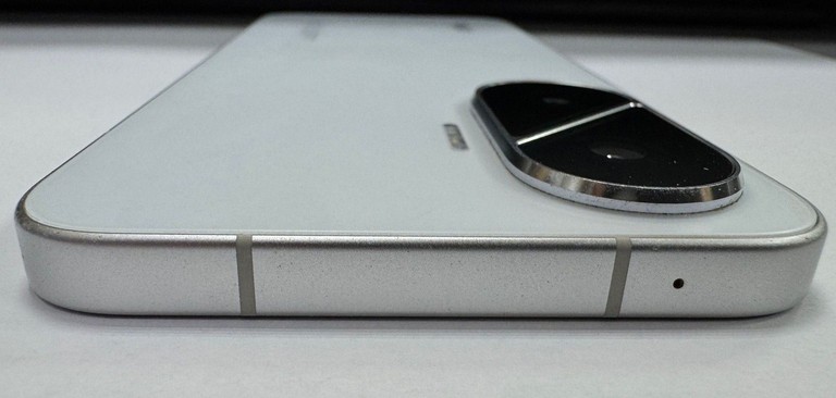 Poco F7 12/256GB White Код:01-201020874. Изображение 12