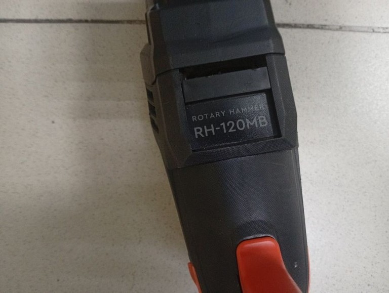 Дешево Dnipro-M rh-120mb з ломбарду