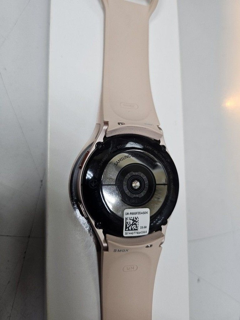 Дешево Samsung galaxy watch4 40mm lte з ломбарду