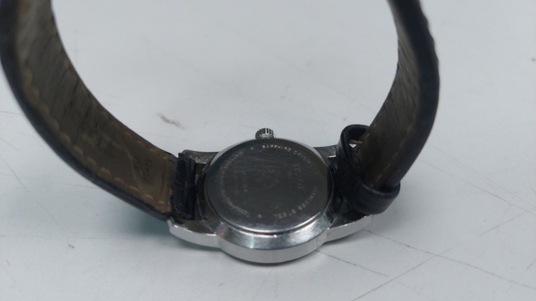 Розпродаж Tissot t033.210, продавець Техноскарб
