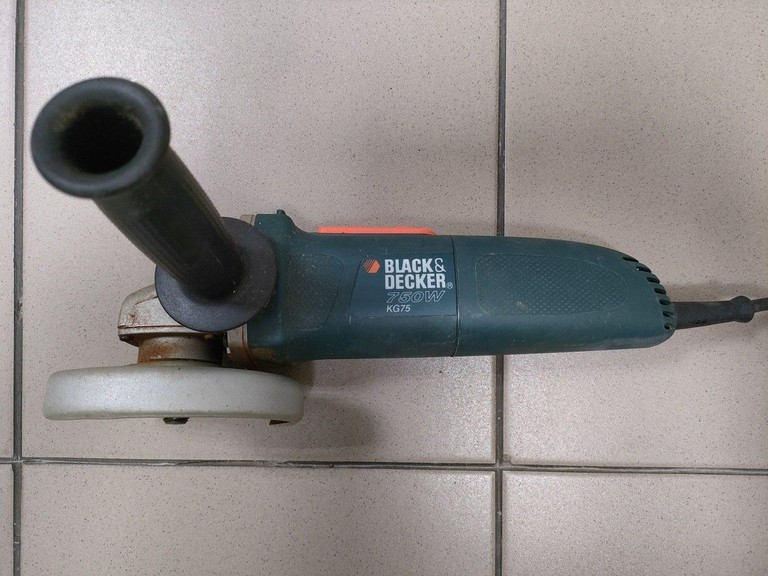 Купить Black&Decker kg75 Б/У