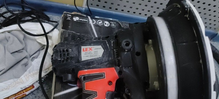 Дешево Lex lxdws15ls з ломбарду