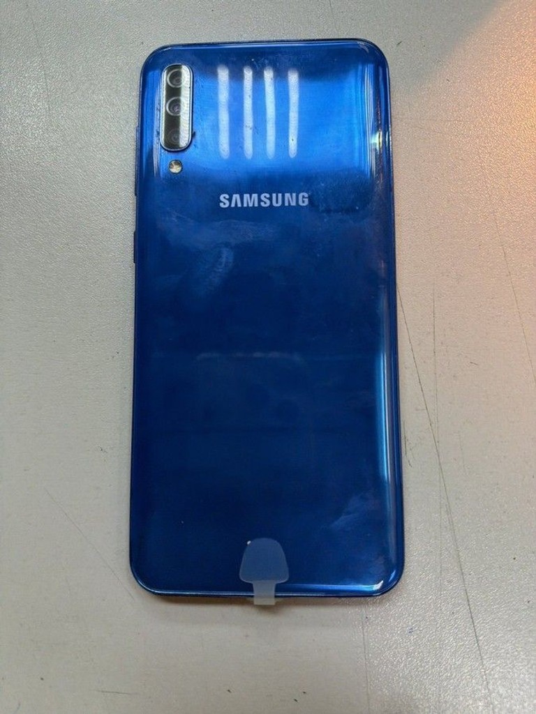 Оголошення Samsung galaxy a50 sm-a505fn 4/64gb Б/У