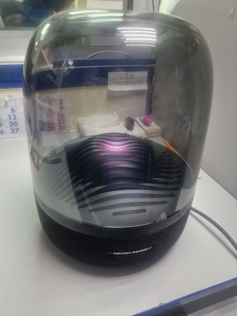 Дешиво Harman/Kardon aura studio 3 с ломбарда