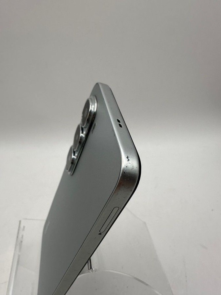 Дешиво Infinix infinix hot 60i x6728 8/256gb с ломбарда