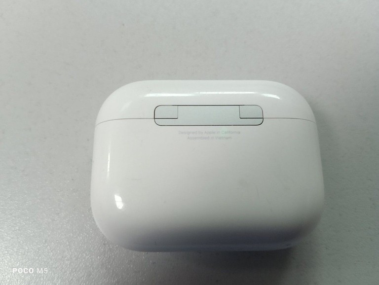 Дешиво AirPods Pro 3 с ломбарда