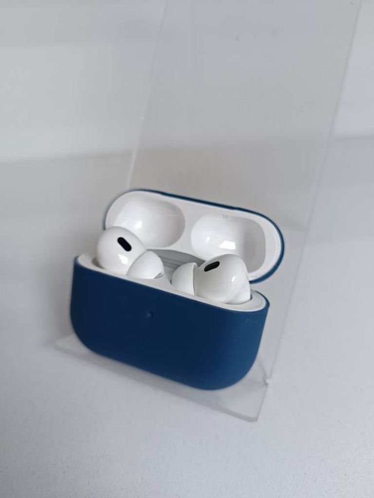 Купить Apple airpods pro 2 gen a2700,a2699+a2698 2022г. Б/У