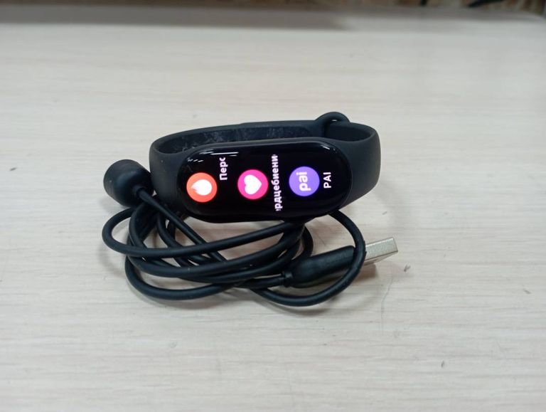 Xiaomi Mi Smart Band 7 Black (BHR6008GL, BHR6007CN)