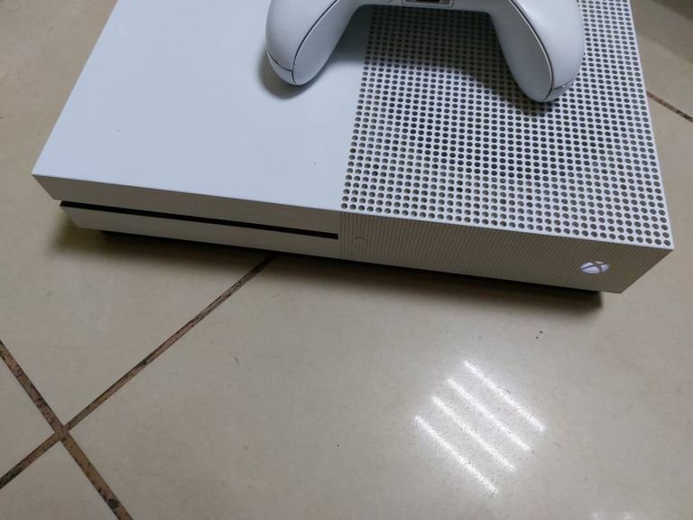 Microsoft Xbox One S 500GB