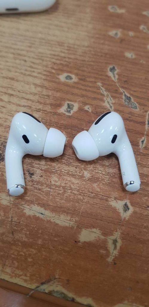 Apple AirPods Pro (MWP22)