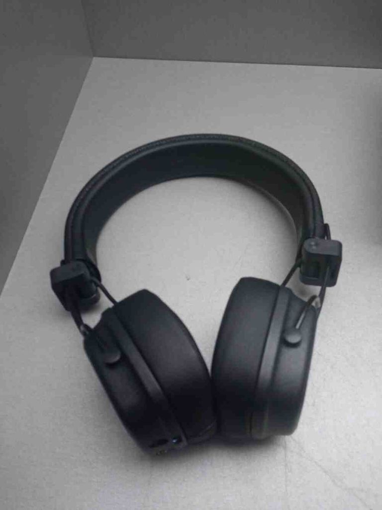 Купить Marshall Major IV Bluetooth Black (1005773) Б/У