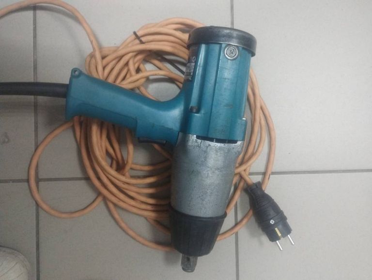 Дешево Makita 6906 з ломбарду