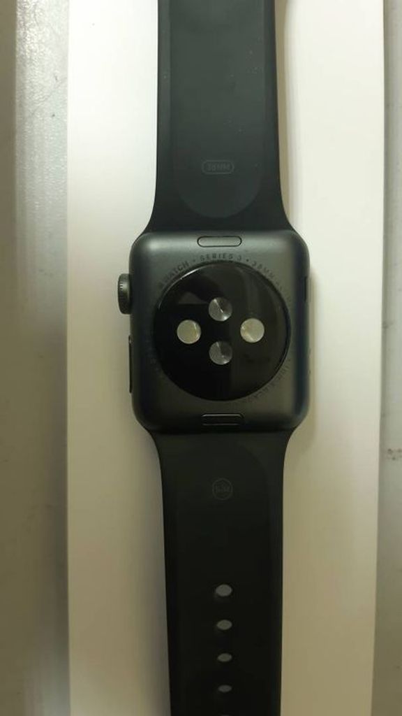 Apple watch series 3 38mm aluminum case