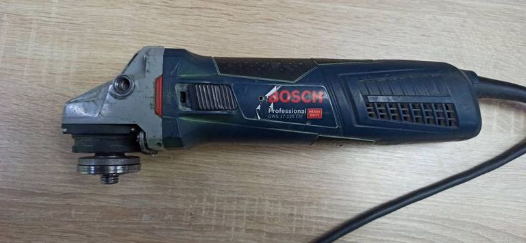 Купить Bosch GWS 17-125 CIE (060179H002) Б/У