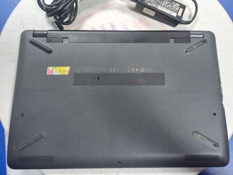 Hp єкр. 15,6/ core i3 6006u 2,0ghz/ ram8gb/ ssd128gb/video intel hd520 Код:01-200519911. Изображение 6