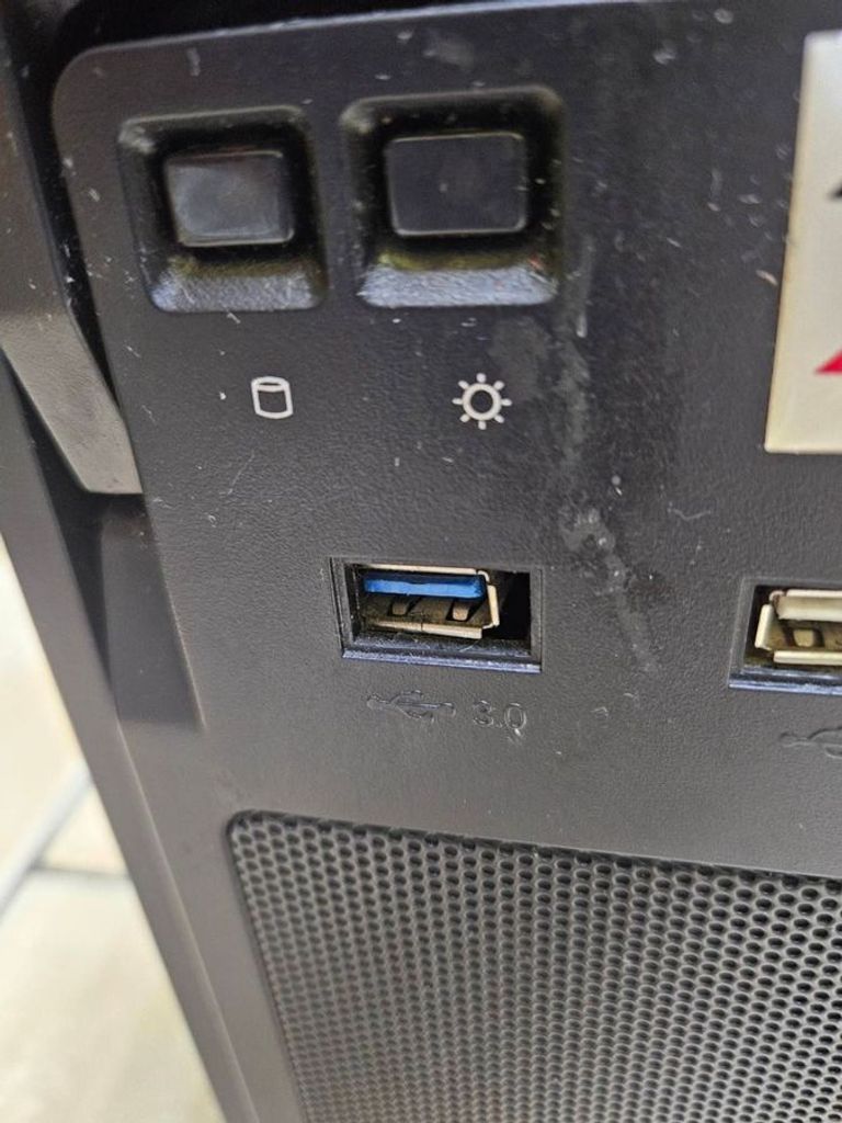 Дешево Пк intel core i3-6100/ram 16 gb/hdd 1000 gb/ssd відсутній/nvidia gtx 750 (geforce) 1gb gddr5 128bit з ломбарду