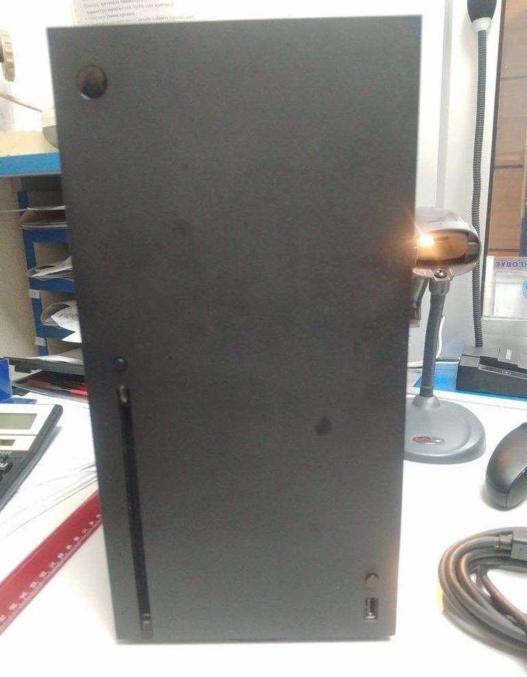 Дешиво Microsoft xbox series x 1tb с ломбарда