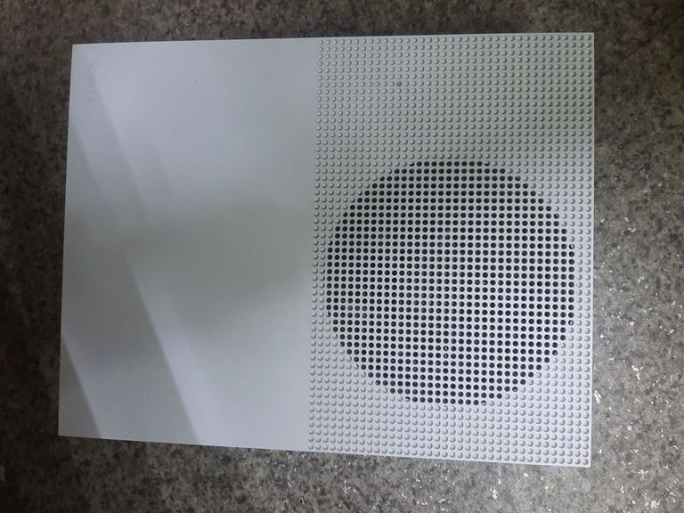 Объявление Microsoft Xbox One S 1TB Б/У