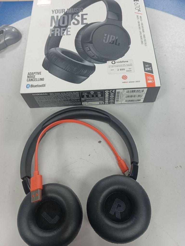 Дешиво Jbl tune 670nc с ломбарда