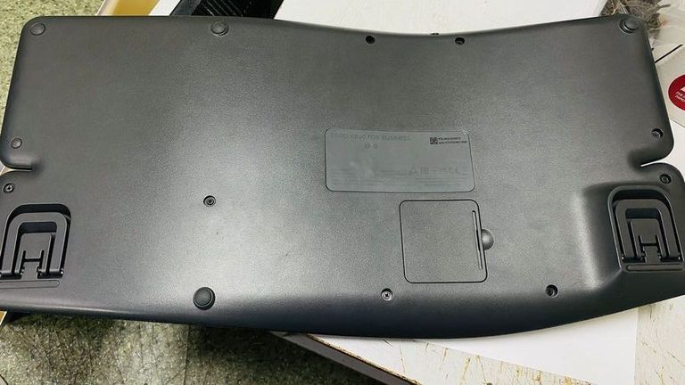 Дешево Logitech ergo k860 з ломбарду