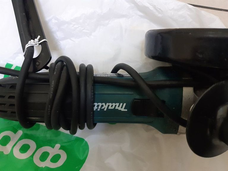 Дешево Makita GA5030 з ломбарду